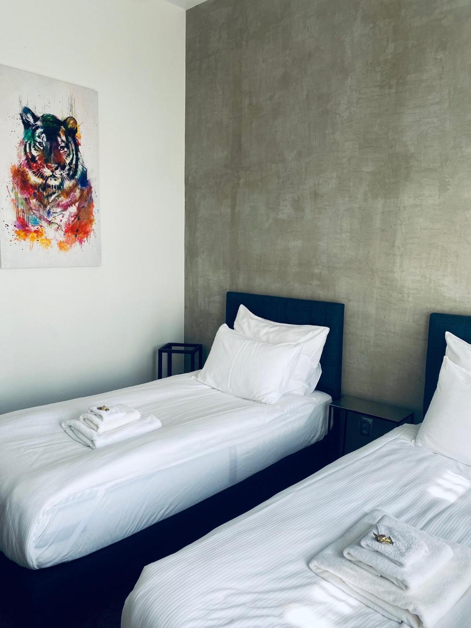 Riverside Hotel プルゼニ エクステリア 写真